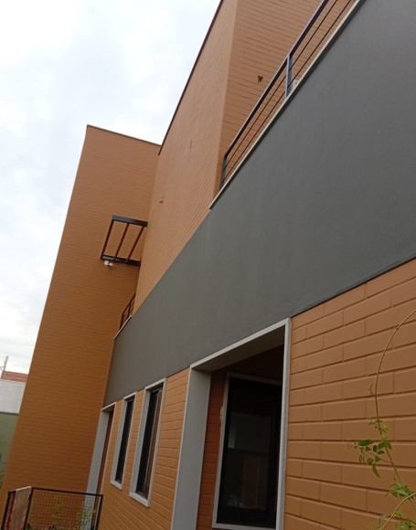 Parede de tijolo ecológico aplicado — obra GRS
